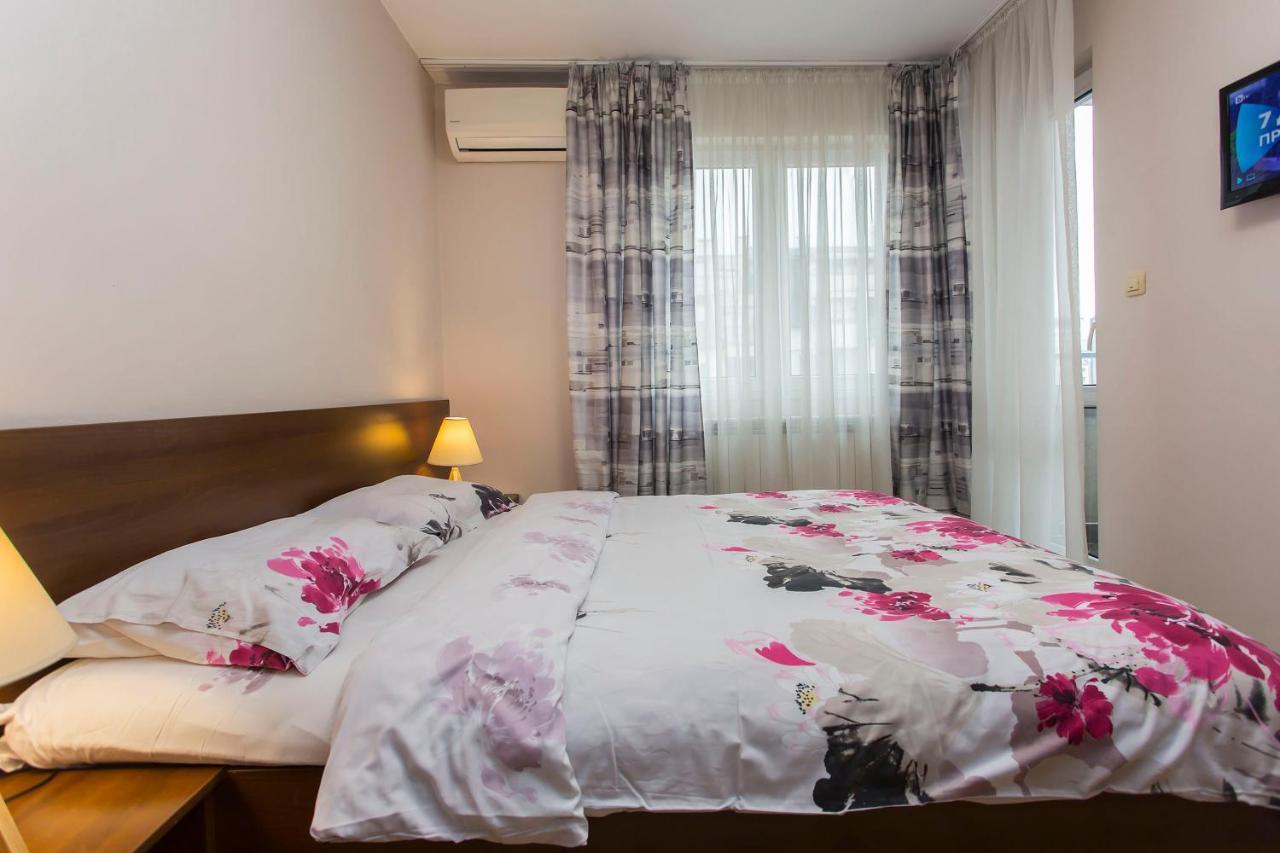 Sofia Central Hotel Apartments Exteriör bild